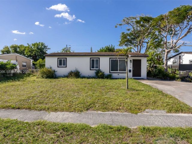 Дом в аренду по адресу 510 N 69th Ave 0 - фото 7514480