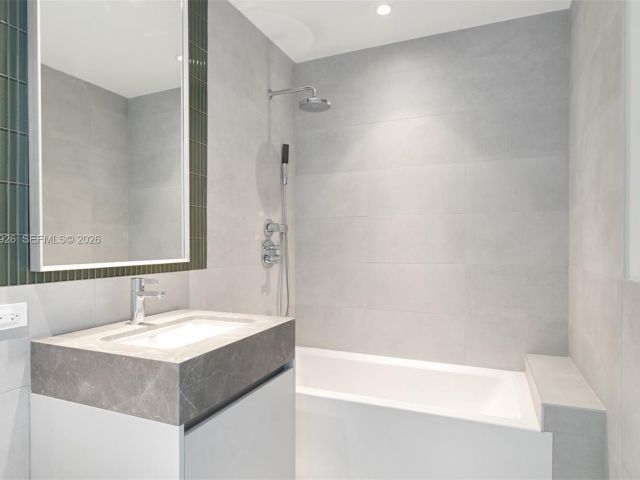 Квартира в аренду номер3905 - фото 6936065