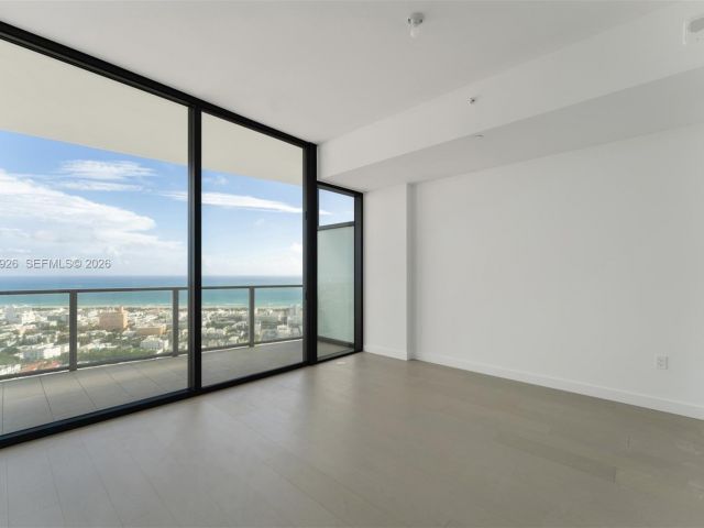 Квартира в аренду номер3905 - фото 6936072