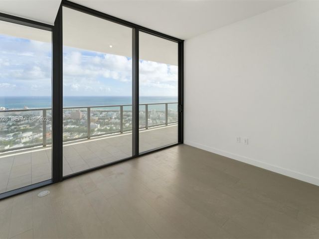 Квартира в аренду номер3905 - фото 6936074