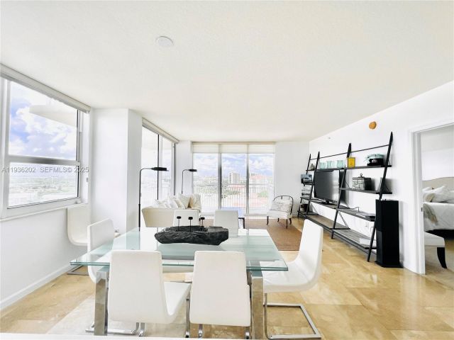 Квартира в аренду номер2313 - фото 6936111