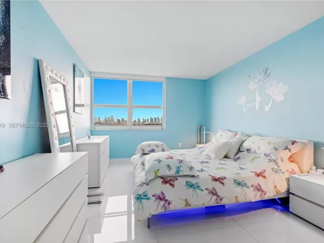 Продажа квартиры #1211 - фото 6936295