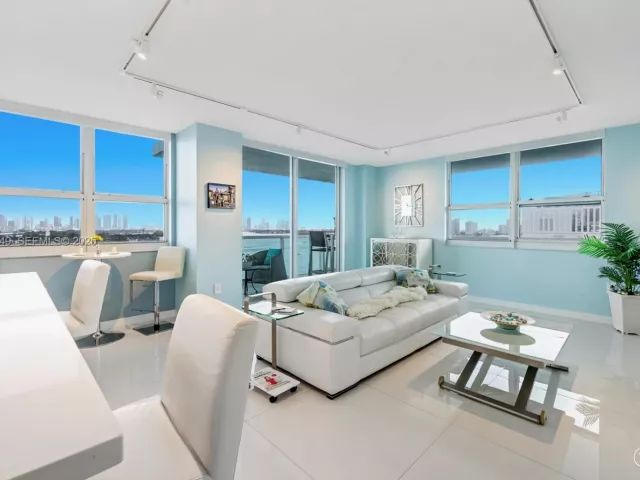 Продажа квартиры #1211 - фото 6936299