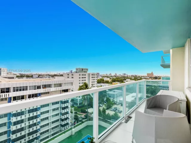 Продажа квартиры #1211 - фото 6936300