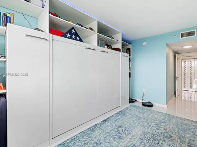 Продажа квартиры #1211 - фото 6936290