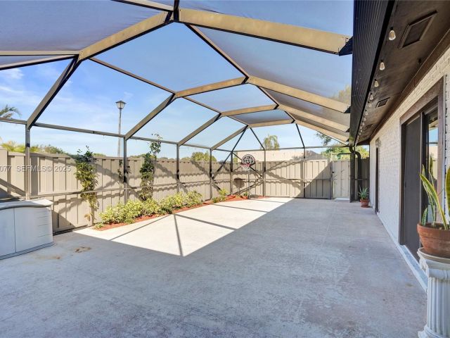 Продажа дома по адресу 9569 Boca Gardens Parkway B - фото 7511141