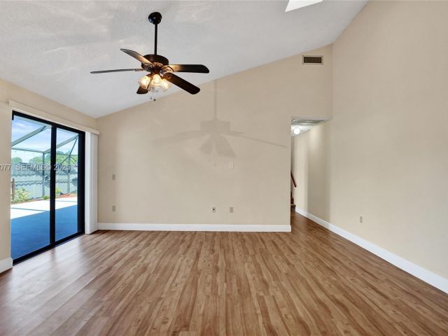 Продажа дома по адресу 9569 Boca Gardens Parkway B - фото 7511146