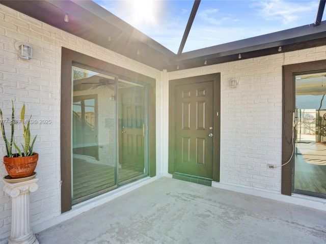 Продажа дома по адресу 9569 Boca Gardens Parkway B - фото 7511147