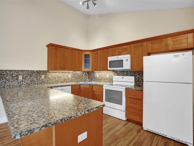 Продажа дома по адресу 9569 Boca Gardens Parkway B - фото 7511149