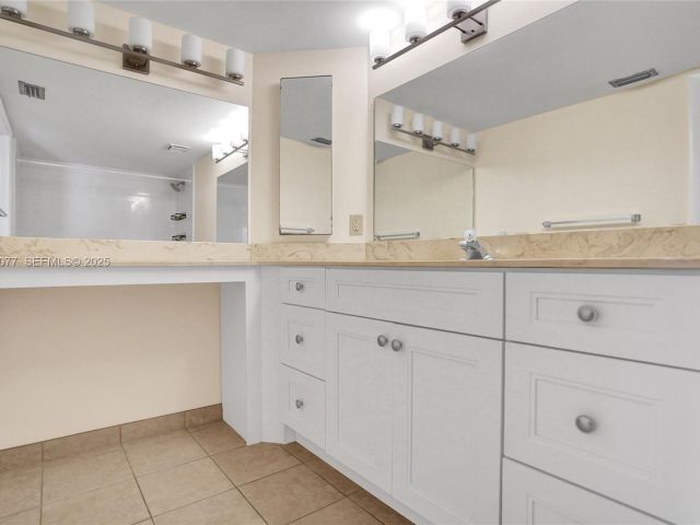 Продажа дома по адресу 9569 Boca Gardens Parkway B - фото 7511153