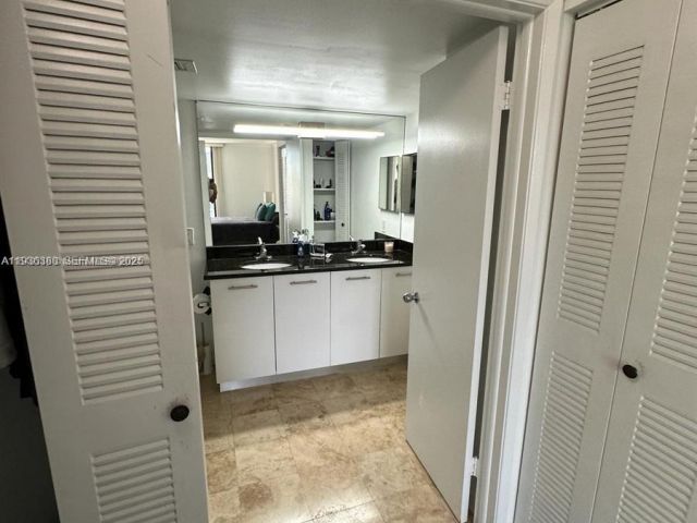 Продажа квартиры #518 - фото 7430699