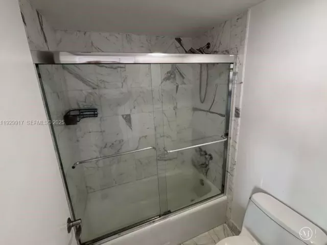 Продажа квартиры #2105 - фото 6936320