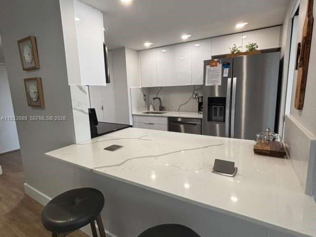 Продажа квартиры #1215 - фото 7440294