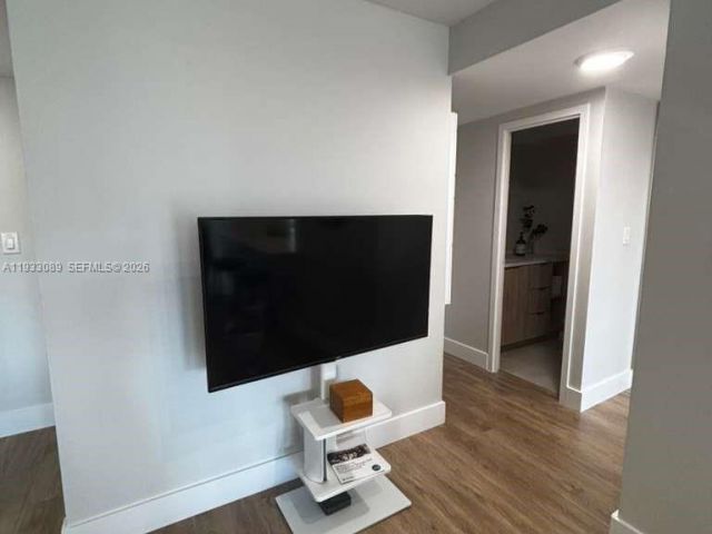 Продажа квартиры #1215 - фото 7440302