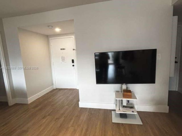 Продажа квартиры #1215 - фото 7440304