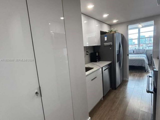 Продажа квартиры #1215 - фото 7440312