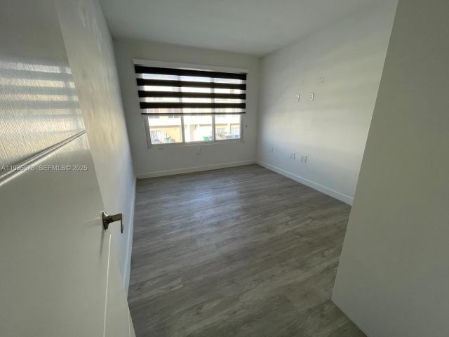 Дом в аренду по адресу 25869 SW 139th Ct - фото 7458004