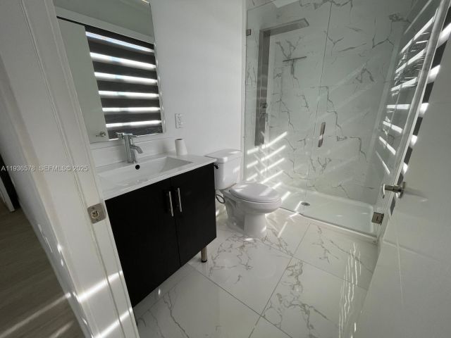 Дом в аренду по адресу 25869 SW 139th Ct - фото 7458006