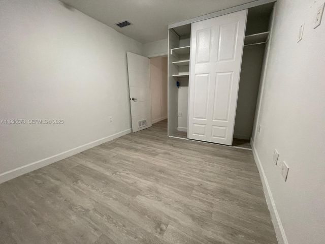 Дом в аренду по адресу 25869 SW 139th Ct - фото 7458008