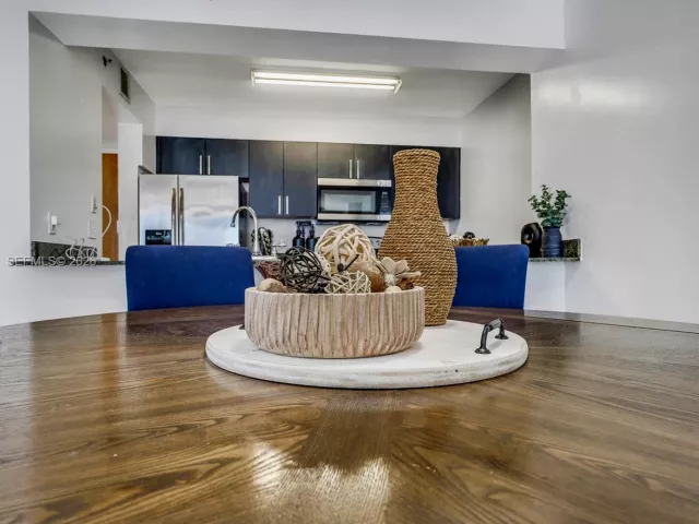 Продажа квартиры #2903 - фото 6938034