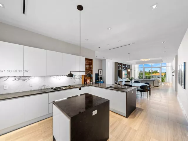 Продажа квартиры #304 - фото 6942836