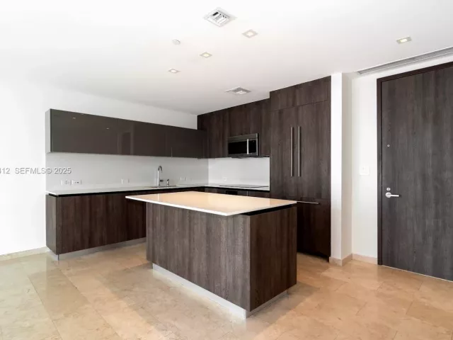 Продажа квартиры #2010 - фото 6939589