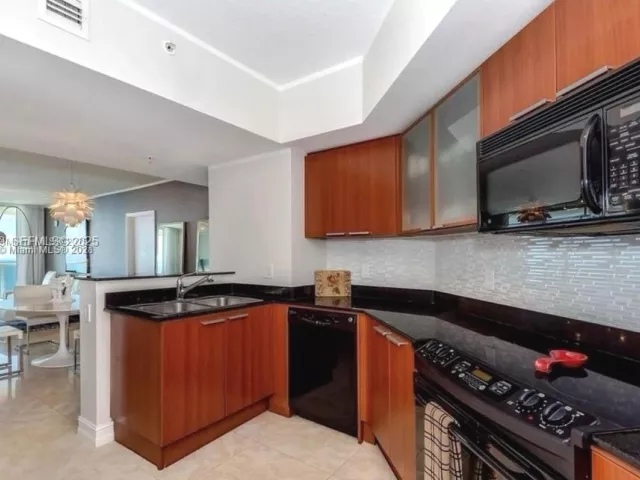 Квартира в аренду номер3902 - фото 6938541