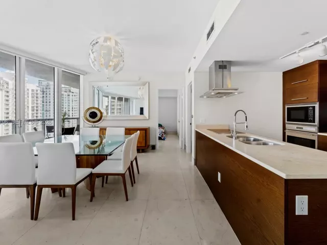 Квартира в аренду номер2904 - фото 6939709