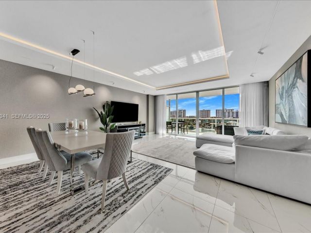 Продажа квартиры #718 - фото 6940214