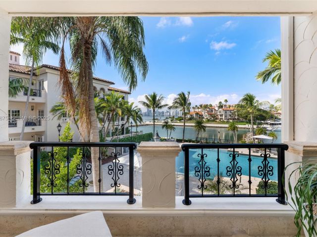 Продажа квартиры #6201 - фото 6940606