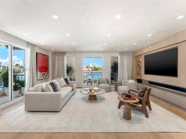 Продажа квартиры #6201 - фото 6940621