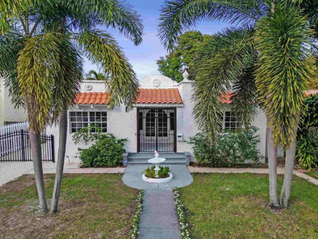 Дом в аренду по адресу 435 35th Street - фото 6940787