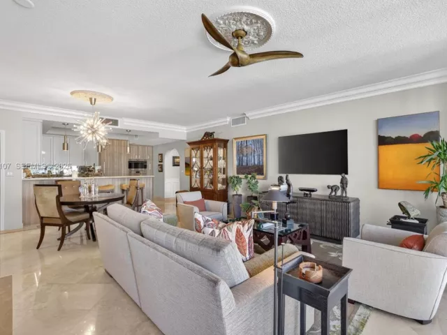 Продажа квартиры #1103F - фото 6941124