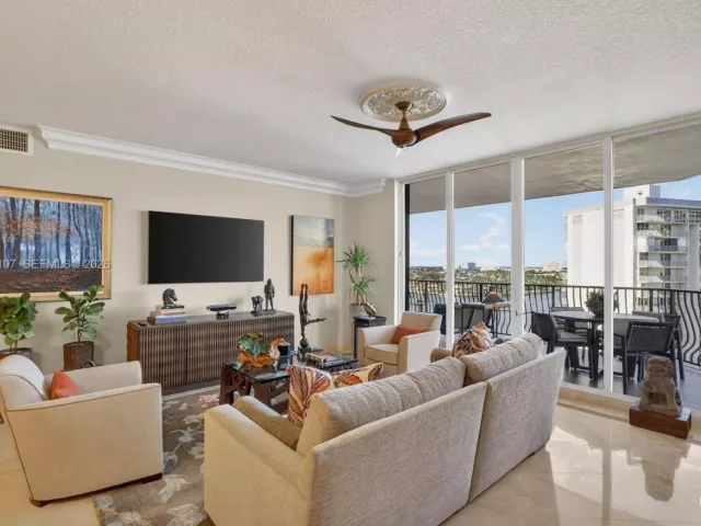 Продажа квартиры #1103F - фото 6941127