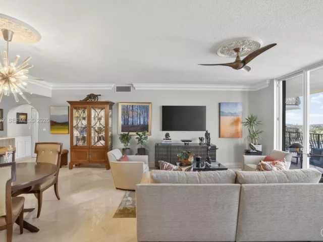 Продажа квартиры #1103F - фото 6941128