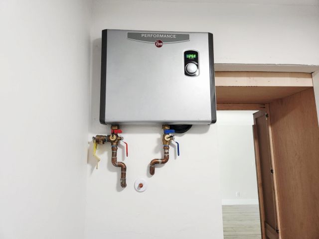 Дом в аренду по адресу 19471 Colorado Circle - фото 6941583