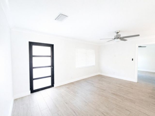 Дом в аренду по адресу 19471 Colorado Circle - фото 6941593