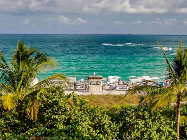 Продажа квартиры #1038/1039 - фото 6942453