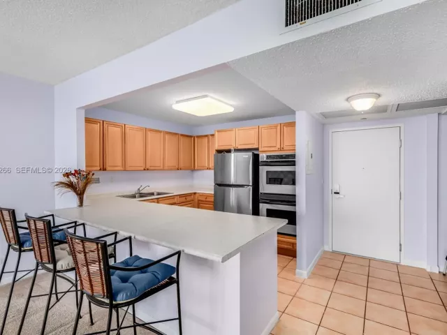 Продажа квартиры #1038/1039 - фото 6942447