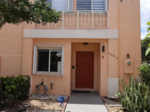 Продажа дома по адресу 20816 NW 2nd St - фото 6941896