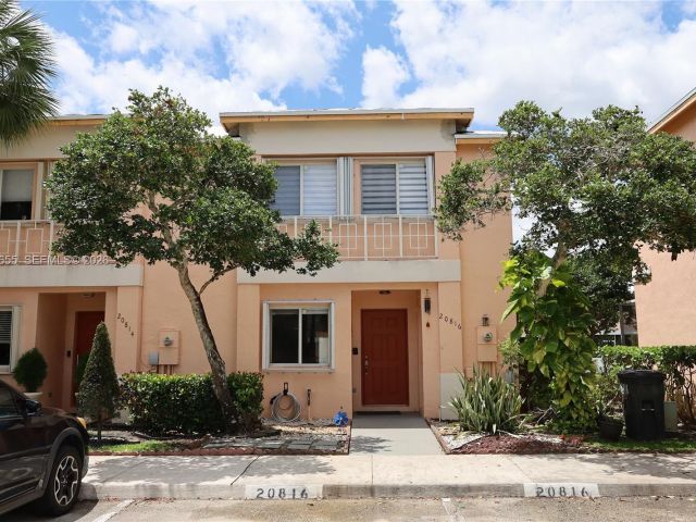 Продажа дома по адресу 20816 NW 2nd St - фото 6941898