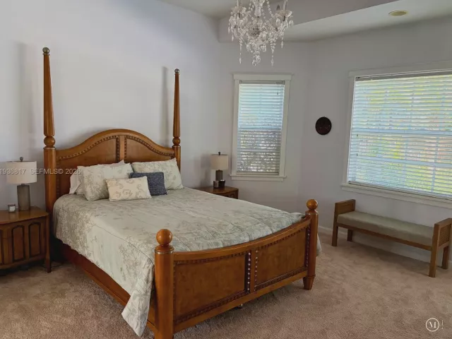 Продажа дома по адресу 3537 SW 24th Ln - фото 6949101