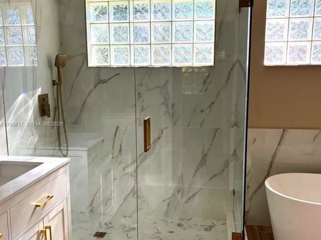 Продажа дома по адресу 3537 SW 24th Ln - фото 6949102