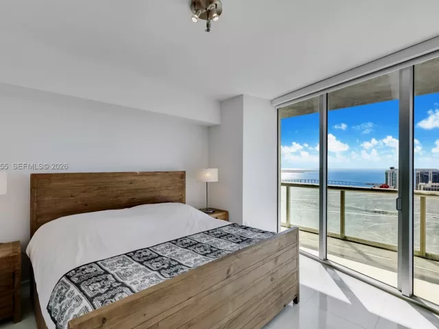 Продажа квартиры #5205 - фото 6953376