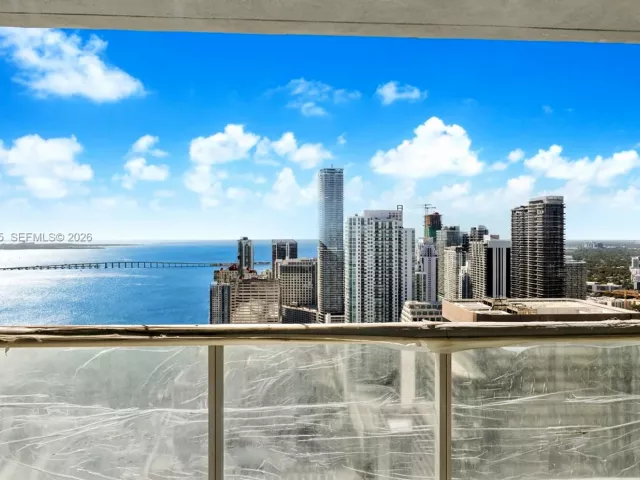 Продажа квартиры #5205 - фото 6953380