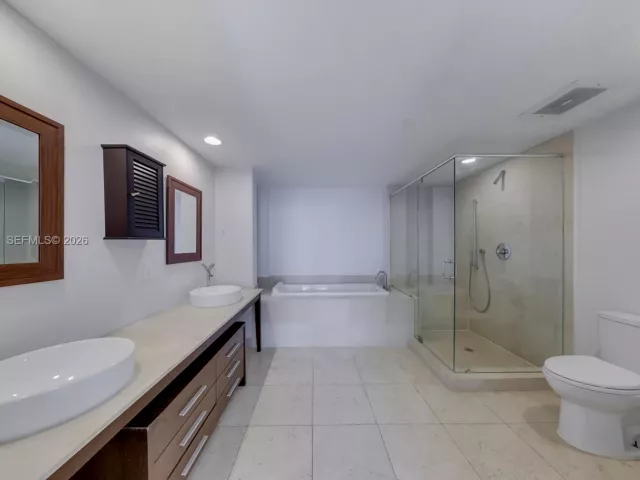 Продажа квартиры #5205 - фото 6953372