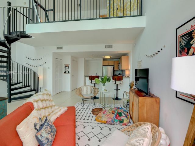 Квартира в аренду номерL-428 - фото 7437197