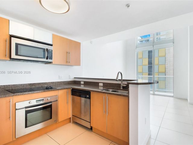 Квартира в аренду номерL-428 - фото 7437202