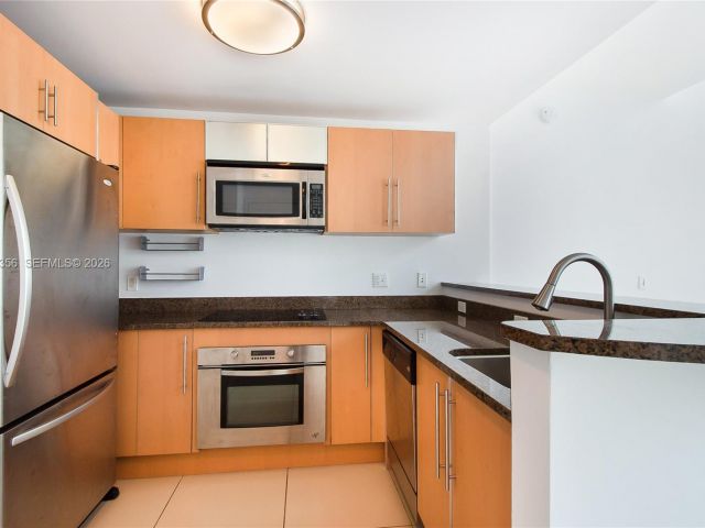 Квартира в аренду номерL-428 - фото 7437203