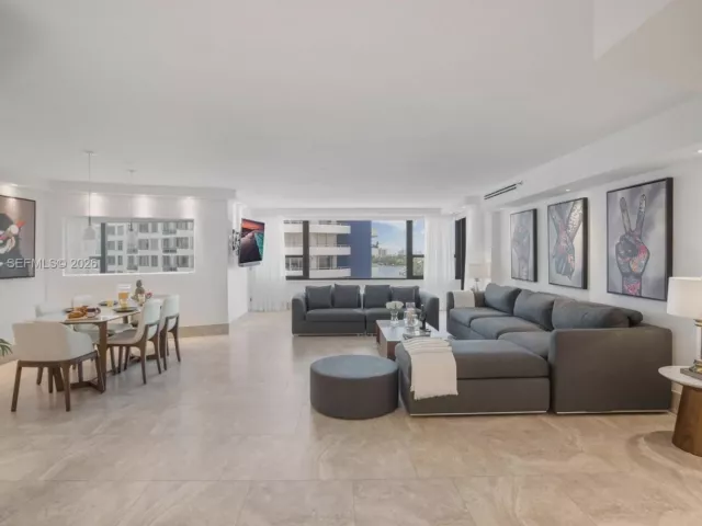 Продажа квартиры #1221 - фото 6951930